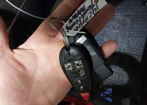 2014 Chrysler Town & Country Touring z USA, uszkodzony, nr VIN 2C4RC1BG6ER394423